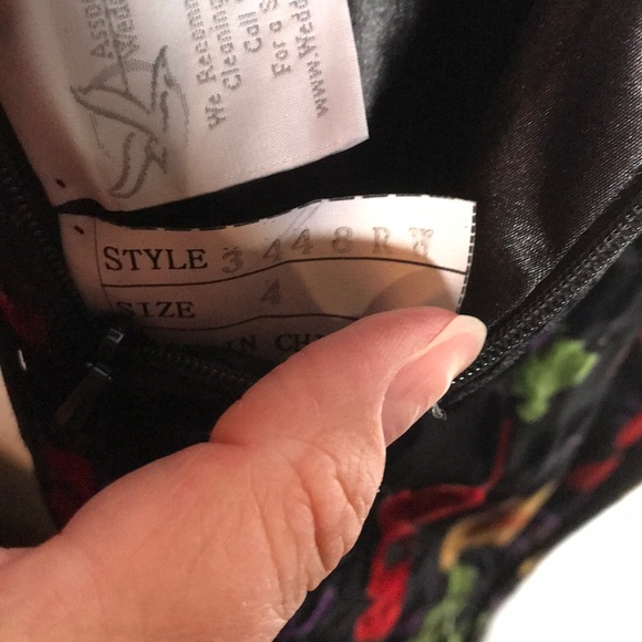 Val Stefani Prom Dress - Picture 5 of 8